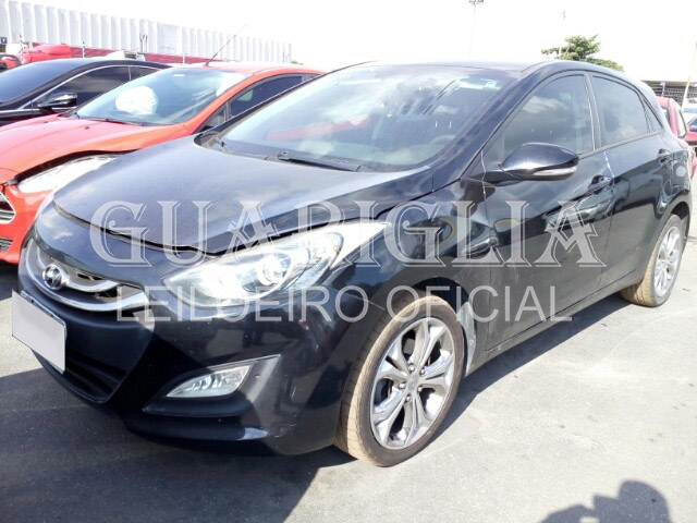 LOTE 030 - HYUNDAI I30 GLS 1.8 16v MPI (Aut) 2014