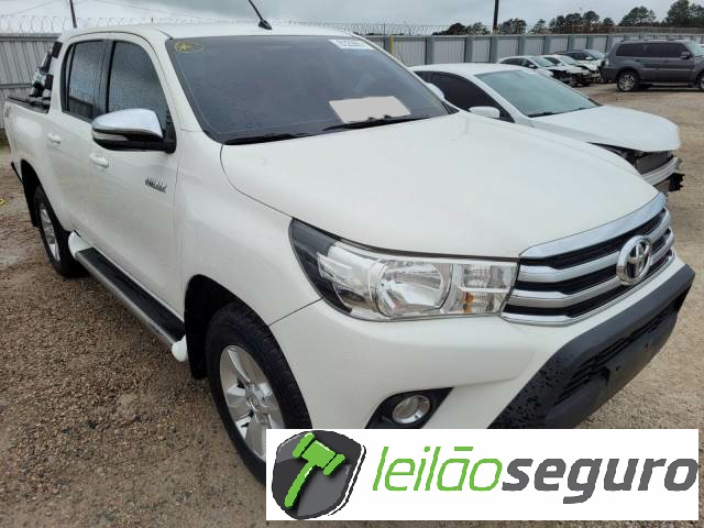 LOTE 005 TOYOTA HILUX CD 2016