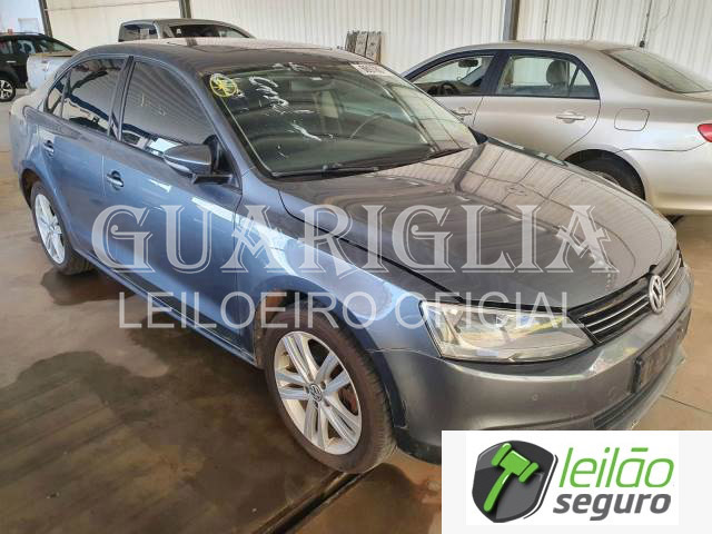 LOTE 012 VOLKSWAGEN/JETTA HIGHLINE 2.0 16V TSI TURBO 2016