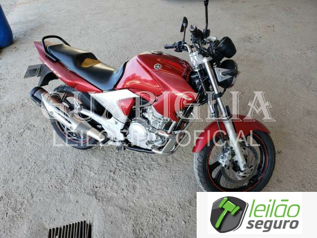 LOTE 009/FAZER YS 250 2010