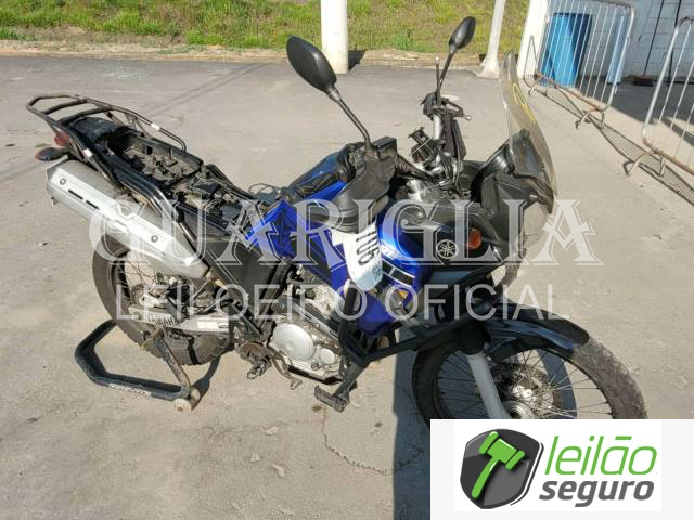 LOTE 015/XTZ 250 TENERE 2015