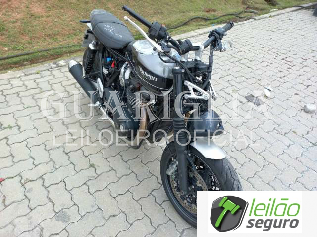 LOTE 019 TRIUMPH/SPEED TWIN 1200 2020