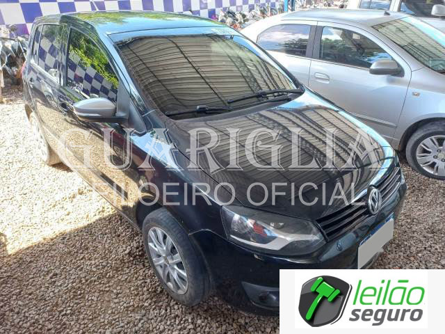 LOTE 039 VOLKSWAGEN/FOX 1.0 1.0 TOTAL FLEX 2013