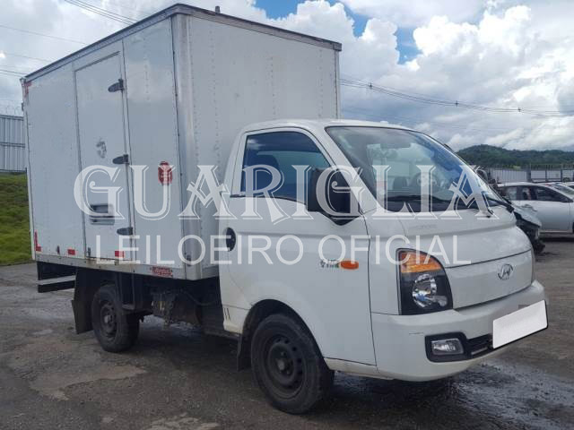 LOTE 024 - HYUNDAI HR HD 2.5 16V TCI TURBO 2016