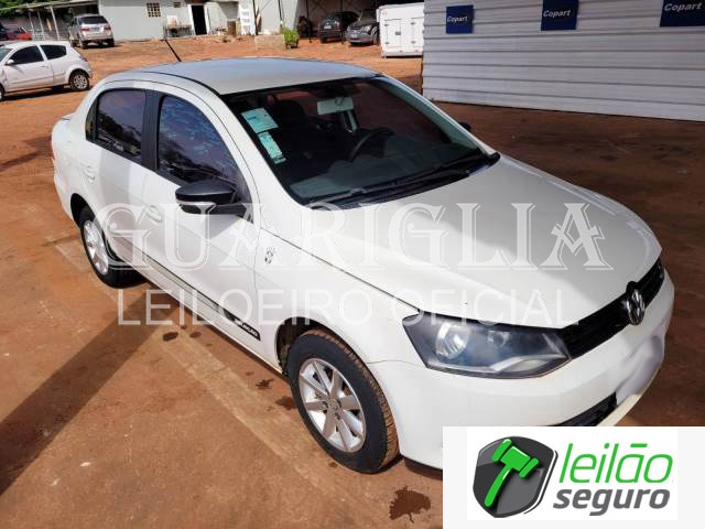 LOTE 040 VOLKSWAGEN/VOYAGE SELECAO 1.6 MSI 2015