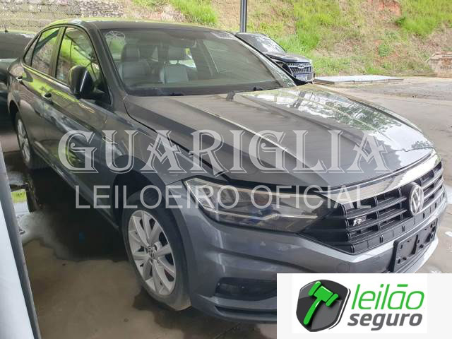 LOTE 015 VOLKSWAGEN/JETTA R-LINE 250 1.4 16V TSI TURBO 2019