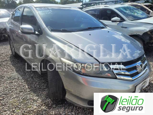 LOTE 035 HONDA/CITY LX 1.5 16V 2014