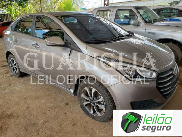 LOTE 040  HYUNDAI/HB20S COMFORT PLUS 1.6 16V CVVT 2019